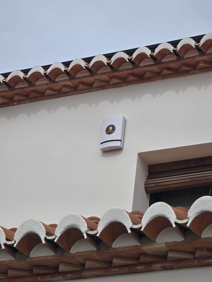 Servides Domótica - Electricidad - Seguridad — Fotos 11